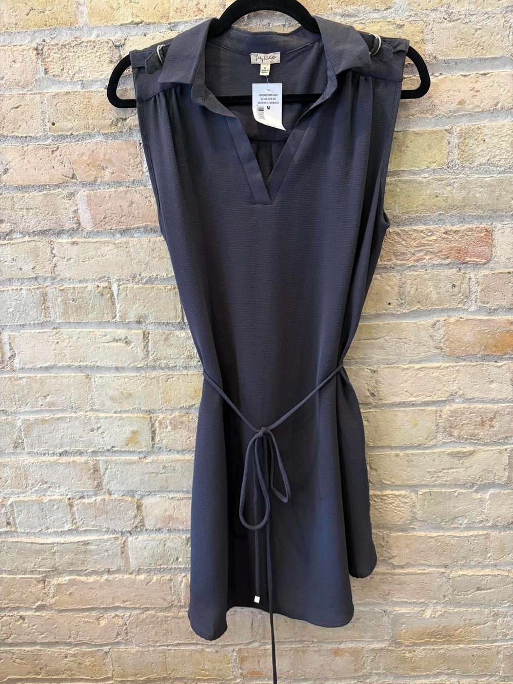 Lily White Sleeveless V-Neck Shift Dress in Dusty Blue